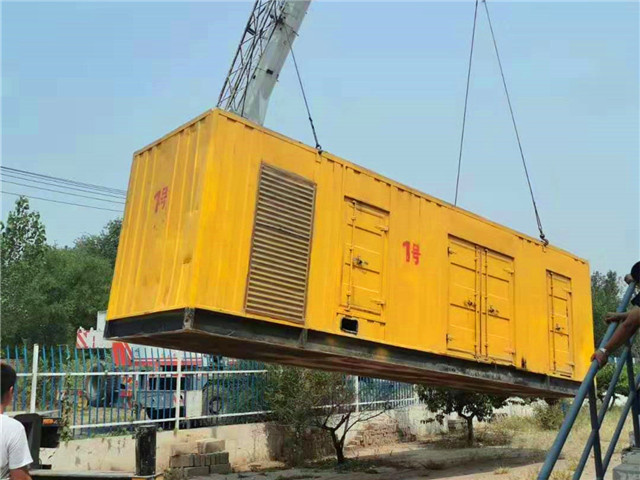 塔城300KW柴油发电机组油耗是多少？