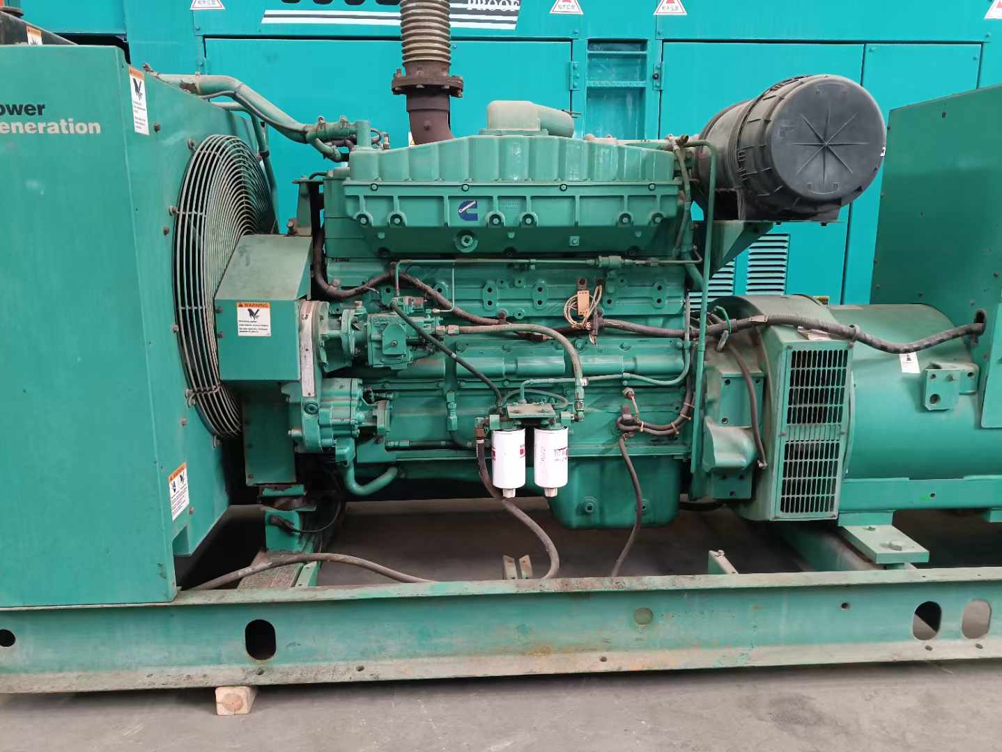 塔城过载会对 600kW 柴油发电机组造成哪些损害?